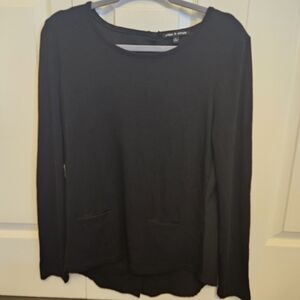Cable & Gauge Black Long Sleeve Pocket Top